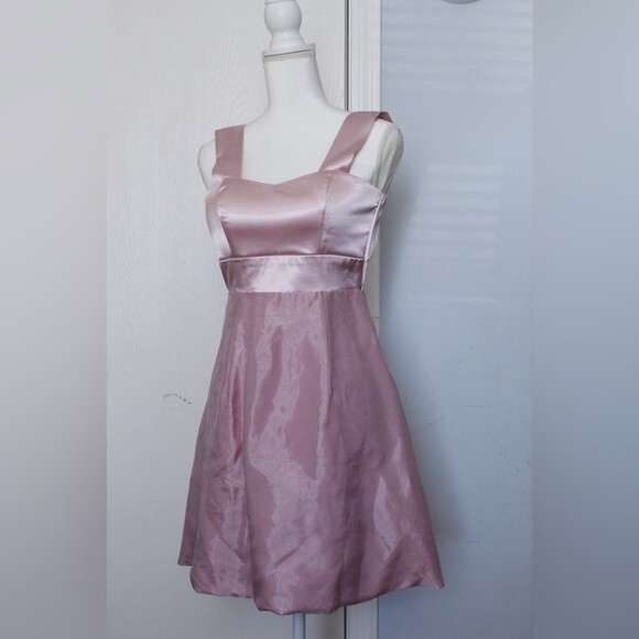 Pink Satin Tulle Sleeveless Dress - Picture 1 of 3